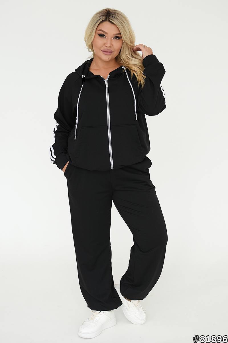 Модель колір Чорний